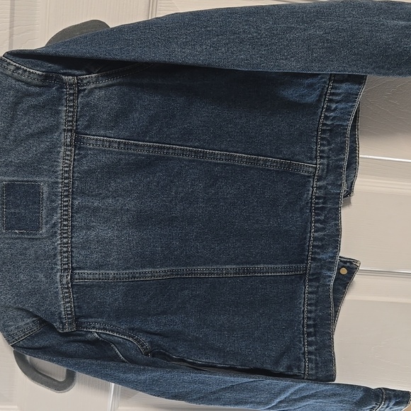 Classic Blue Kids Jean Jacket - Picture 6 of 6